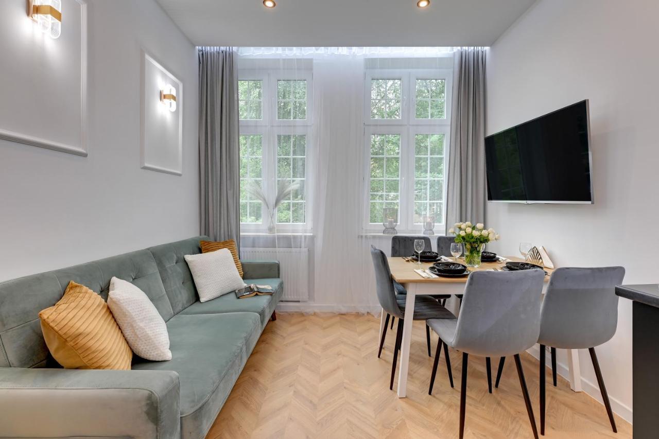 Ideal Apartments Przy Zurawiu グダニスク エクステリア 写真