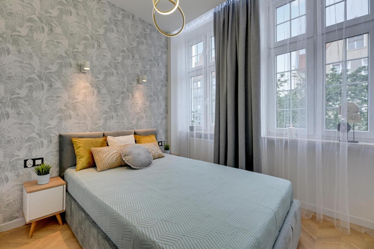 Ideal Apartments Przy Zurawiu グダニスク エクステリア 写真